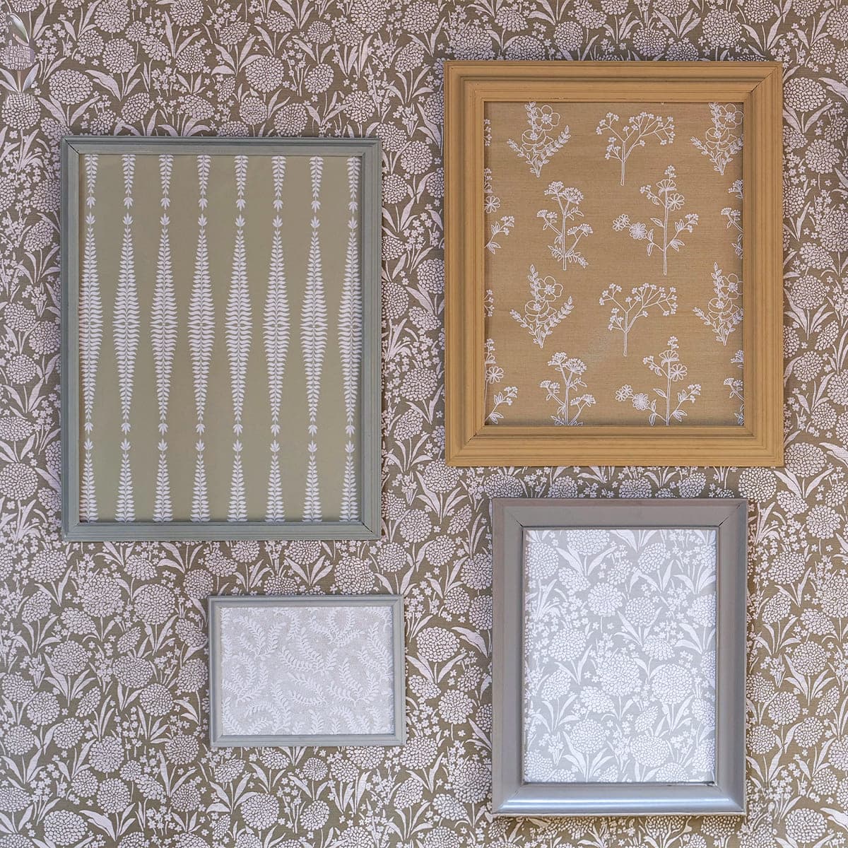 Wallpaper installation in Fallbrook, CA