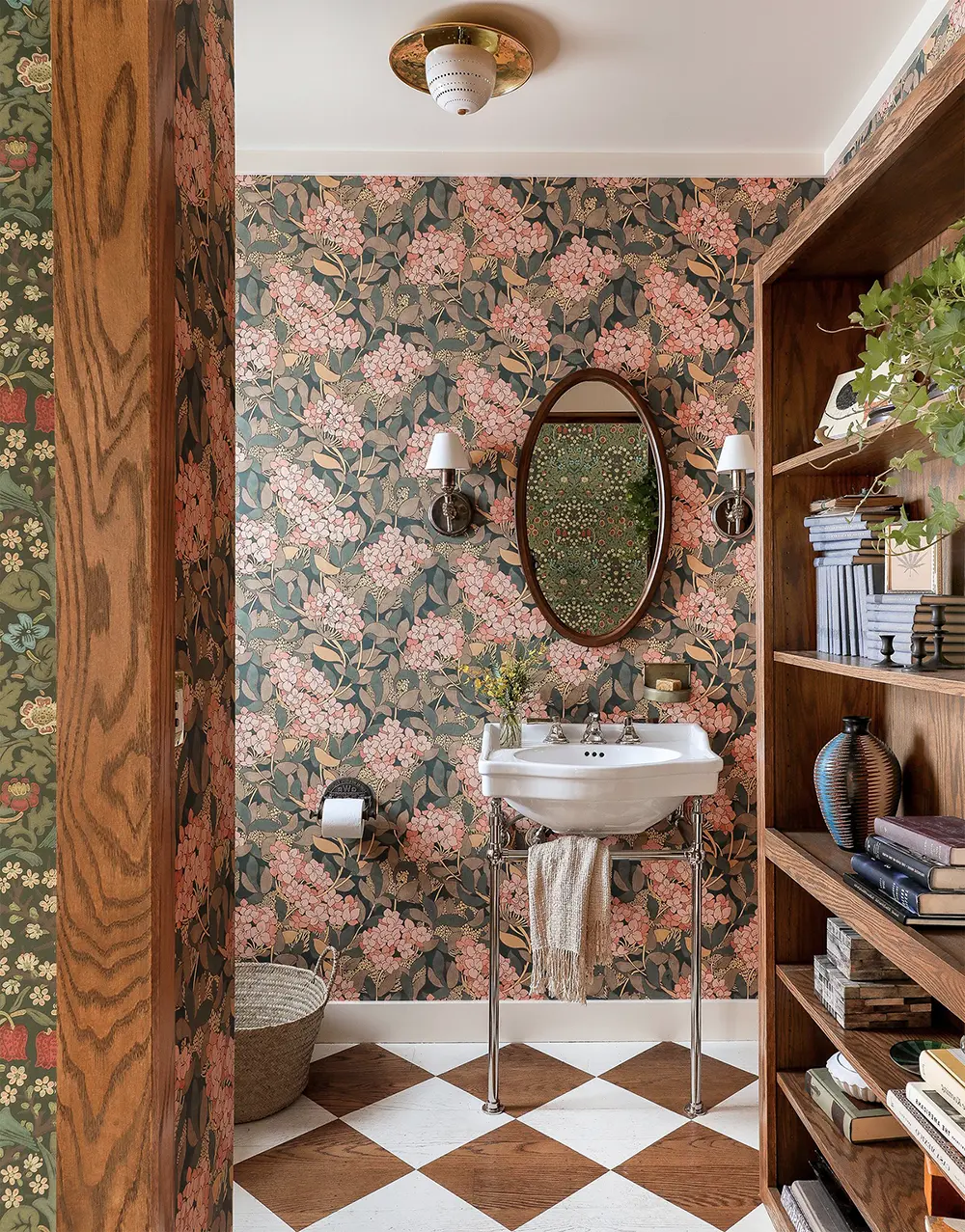Wallpapering in La Jolla, CA